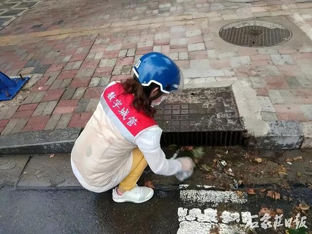 防汛物資|防洪物資廠家|防汛設(shè)備|防汛器材|應(yīng)急救援物資|防洪防汛應(yīng)急物資儲備|防汛應(yīng)急物資